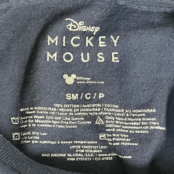 Disney Mickey Mouse Van Gogh Starry Night Design   Sz  M   NWOT - Picture 3 of 3